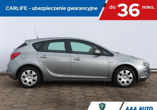 Opel Astra cena 27000 przebieg: 169248, rok produkcji 2012 z Świętochłowice małe 277